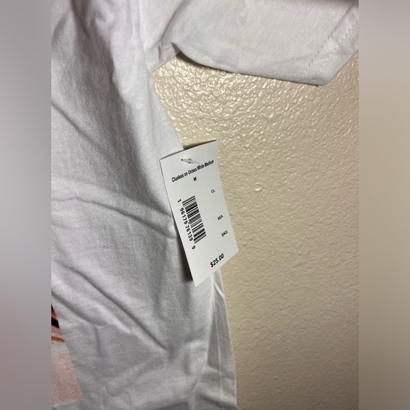 Clueless Graphic Tee – Unisex White Medium – NWT - Picture 5 of 6